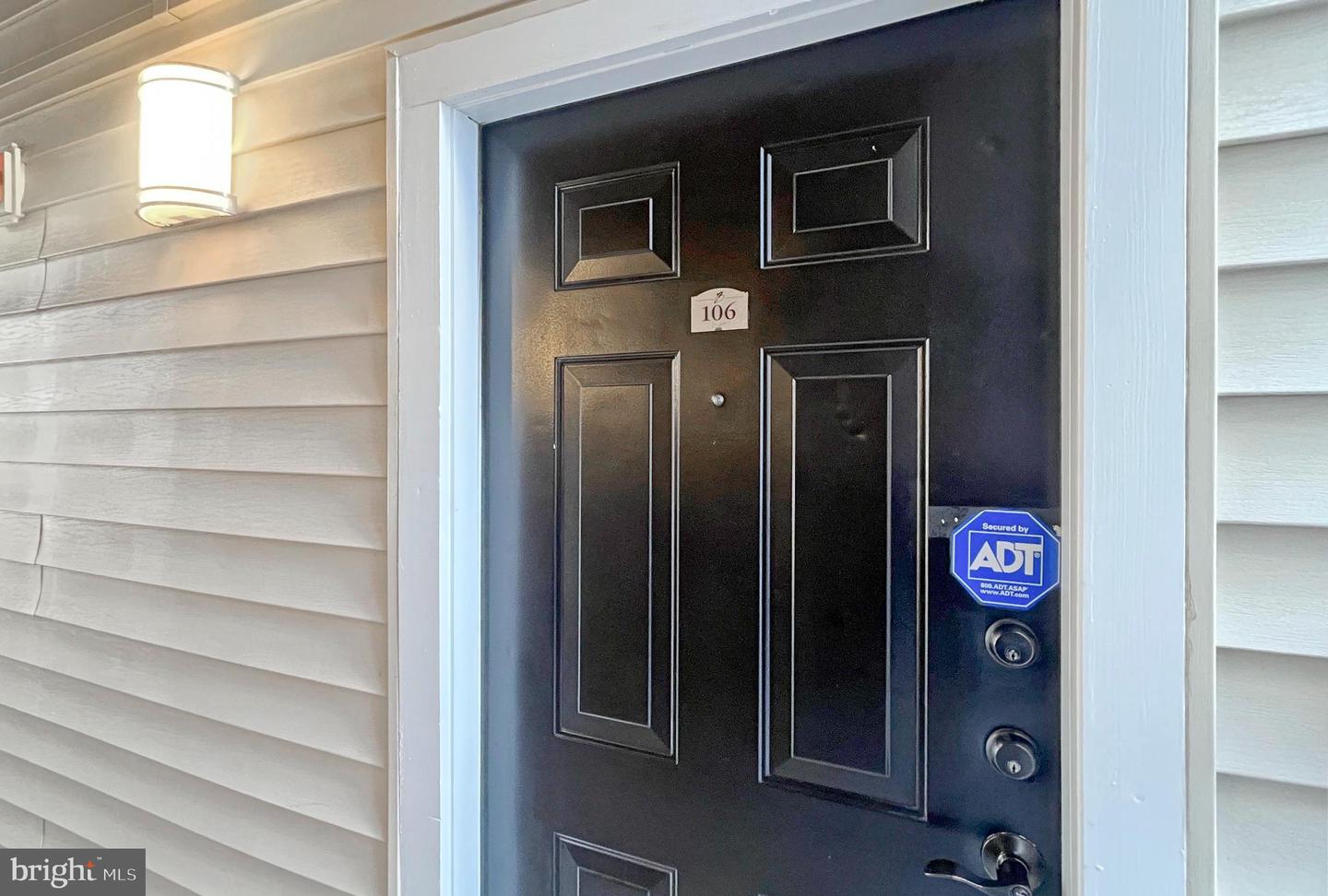 11319 ARISTOTLE DR #3-106, FAIRFAX, Virginia 22030, 2 Bedrooms Bedrooms, ,2 BathroomsBathrooms,Residential,For sale,11319 ARISTOTLE DR #3-106,VAFX2283812 MLS # VAFX2283812