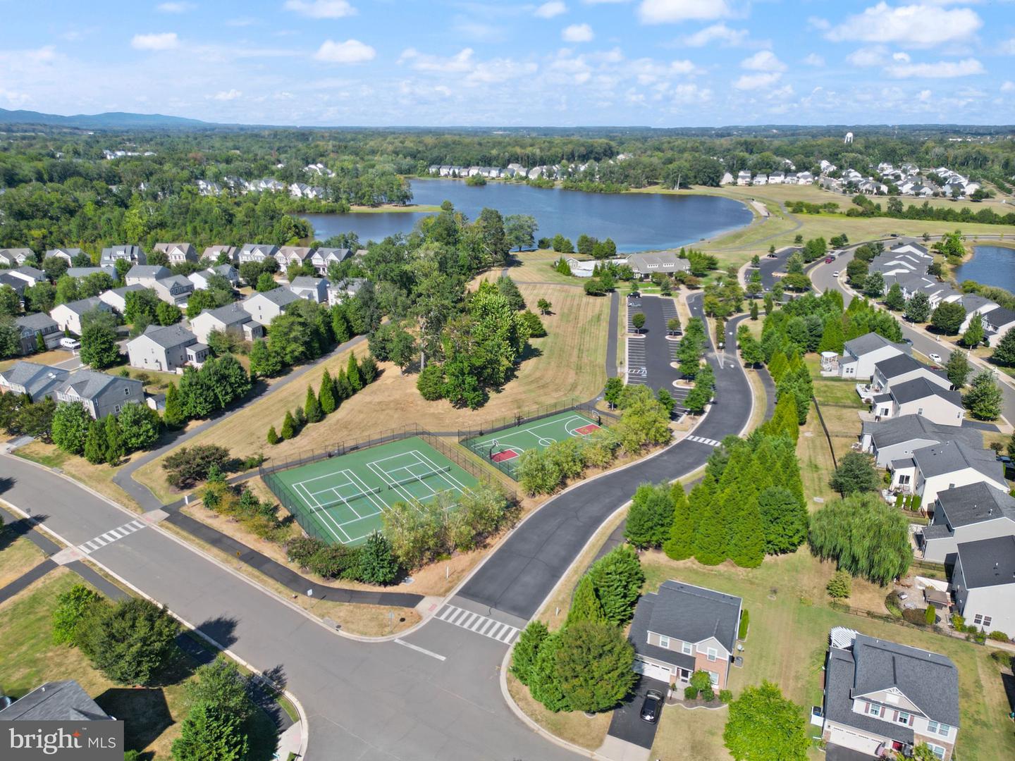 7483 LAKE WILLOW CT, WARRENTON, Virginia 20187, 7 Bedrooms Bedrooms, ,5 BathroomsBathrooms,Residential,For sale,7483 LAKE WILLOW CT,VAFQ2020030 MLS # VAFQ2020030 7483 LAKE WILLOW CT, WARRENTON, Virginia 20187, 7 Bedrooms Bedrooms, ,5 BathroomsBathrooms,Residential,For sale,7483 LAKE WILLOW CT,VAFQ2020030 MLS # VAFQ2020030