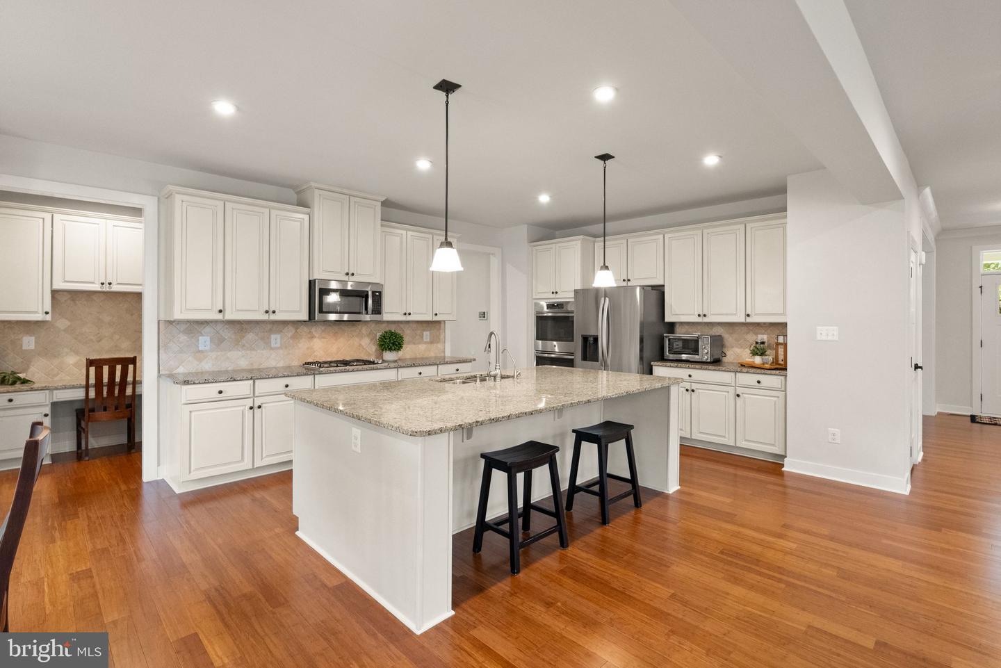 7483 LAKE WILLOW CT, WARRENTON, Virginia 20187, 7 Bedrooms Bedrooms, ,5 BathroomsBathrooms,Residential,For sale,7483 LAKE WILLOW CT,VAFQ2020030 MLS # VAFQ2020030 7483 LAKE WILLOW CT, WARRENTON, Virginia 20187, 7 Bedrooms Bedrooms, ,5 BathroomsBathrooms,Residential,For sale,7483 LAKE WILLOW CT,VAFQ2020030 MLS # VAFQ2020030