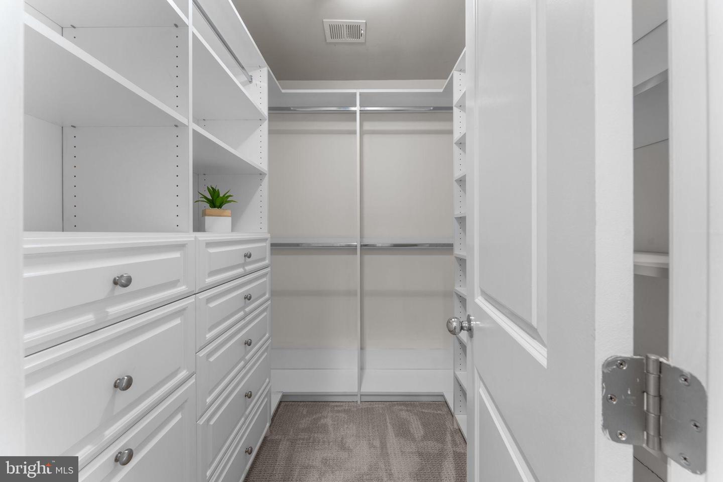 14425 WOODWILL LN, GAINESVILLE, Virginia 20155, 4 Bedrooms Bedrooms, 9 Rooms Rooms,4 BathroomsBathrooms,Residential,For sale,14425 WOODWILL LN,VAPW2109832 MLS # VAPW2109832 14425 WOODWILL LN, GAINESVILLE, Virginia 20155, 4 Bedrooms Bedrooms, 9 Rooms Rooms,4 BathroomsBathrooms,Residential,For sale,14425 WOODWILL LN,VAPW2109832 MLS # VAPW2109832