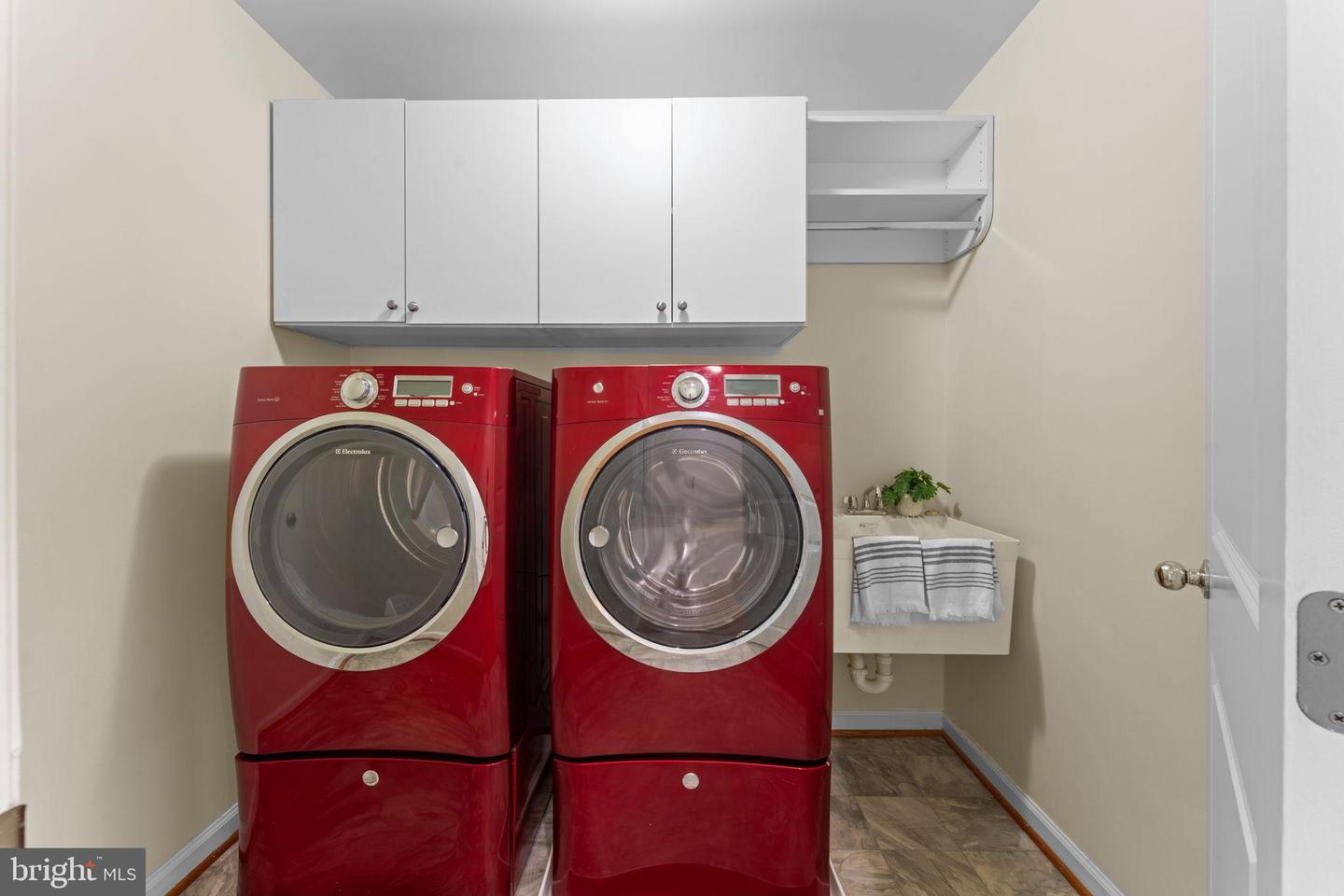 14425 WOODWILL LN, GAINESVILLE, Virginia 20155, 4 Bedrooms Bedrooms, 9 Rooms Rooms,4 BathroomsBathrooms,Residential,For sale,14425 WOODWILL LN,VAPW2109832 MLS # VAPW2109832 14425 WOODWILL LN, GAINESVILLE, Virginia 20155, 4 Bedrooms Bedrooms, 9 Rooms Rooms,4 BathroomsBathrooms,Residential,For sale,14425 WOODWILL LN,VAPW2109832 MLS # VAPW2109832