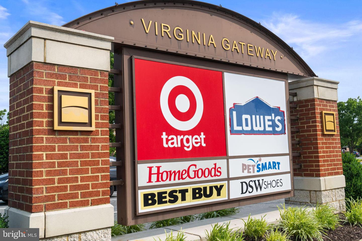 14425 WOODWILL LN, GAINESVILLE, Virginia 20155, 4 Bedrooms Bedrooms, 9 Rooms Rooms,4 BathroomsBathrooms,Residential,For sale,14425 WOODWILL LN,VAPW2109832 MLS # VAPW2109832 14425 WOODWILL LN, GAINESVILLE, Virginia 20155, 4 Bedrooms Bedrooms, 9 Rooms Rooms,4 BathroomsBathrooms,Residential,For sale,14425 WOODWILL LN,VAPW2109832 MLS # VAPW2109832