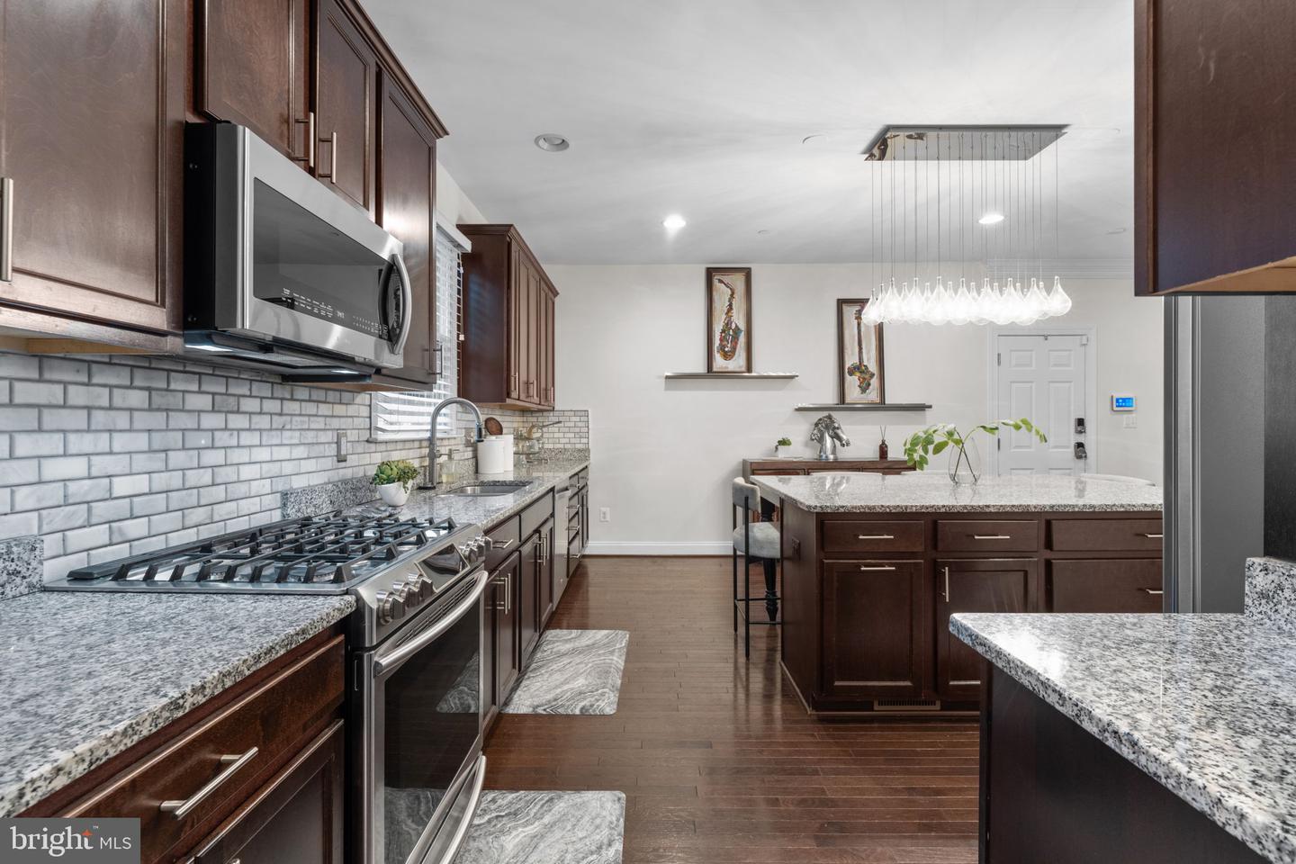 6006 NEW HAMPSHIRE AVE NE, WASHINGTON, District Of Columbia 20011, 3 Bedrooms Bedrooms, ,3 BathroomsBathrooms,Residential,For sale,6006 NEW HAMPSHIRE AVE NE,DCDC2239398 MLS # DCDC2239398 6006 NEW HAMPSHIRE AVE NE, WASHINGTON, District Of Columbia 20011, 3 Bedrooms Bedrooms, ,3 BathroomsBathrooms,Residential,For sale,6006 NEW HAMPSHIRE AVE NE,DCDC2239398 MLS # DCDC2239398