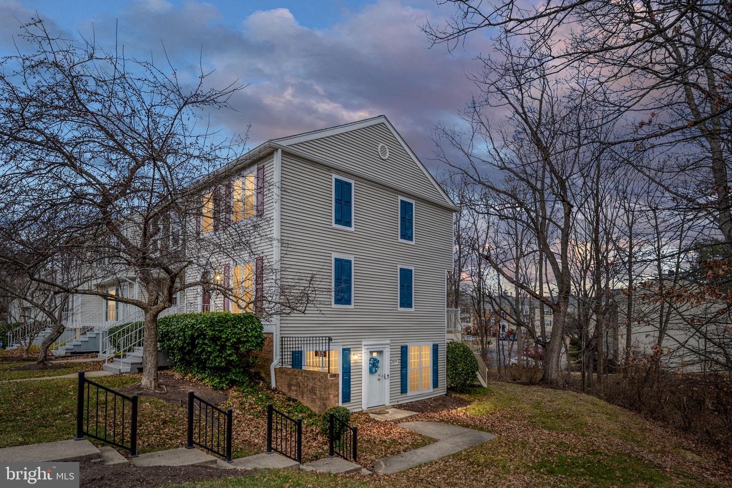 2835 MADEIRA CT, WOODBRIDGE, Virginia 22192, 2 Bedrooms Bedrooms, ,1 BathroomBathrooms,Residential,For sale,2835 MADEIRA CT,VAPW2109836 MLS # VAPW2109836