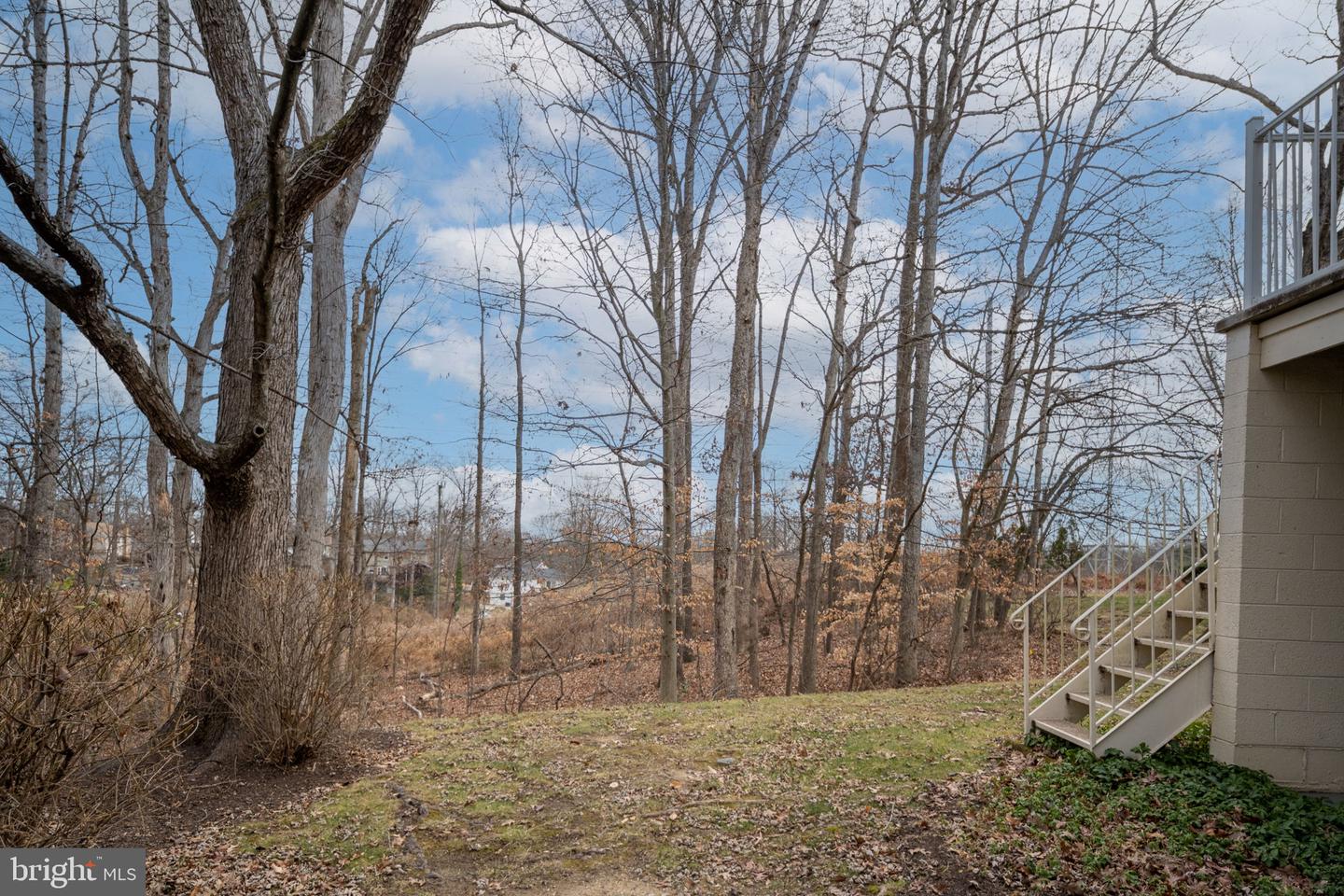 2835 MADEIRA CT, WOODBRIDGE, Virginia 22192, 2 Bedrooms Bedrooms, ,1 BathroomBathrooms,Residential,For sale,2835 MADEIRA CT,VAPW2109836 MLS # VAPW2109836