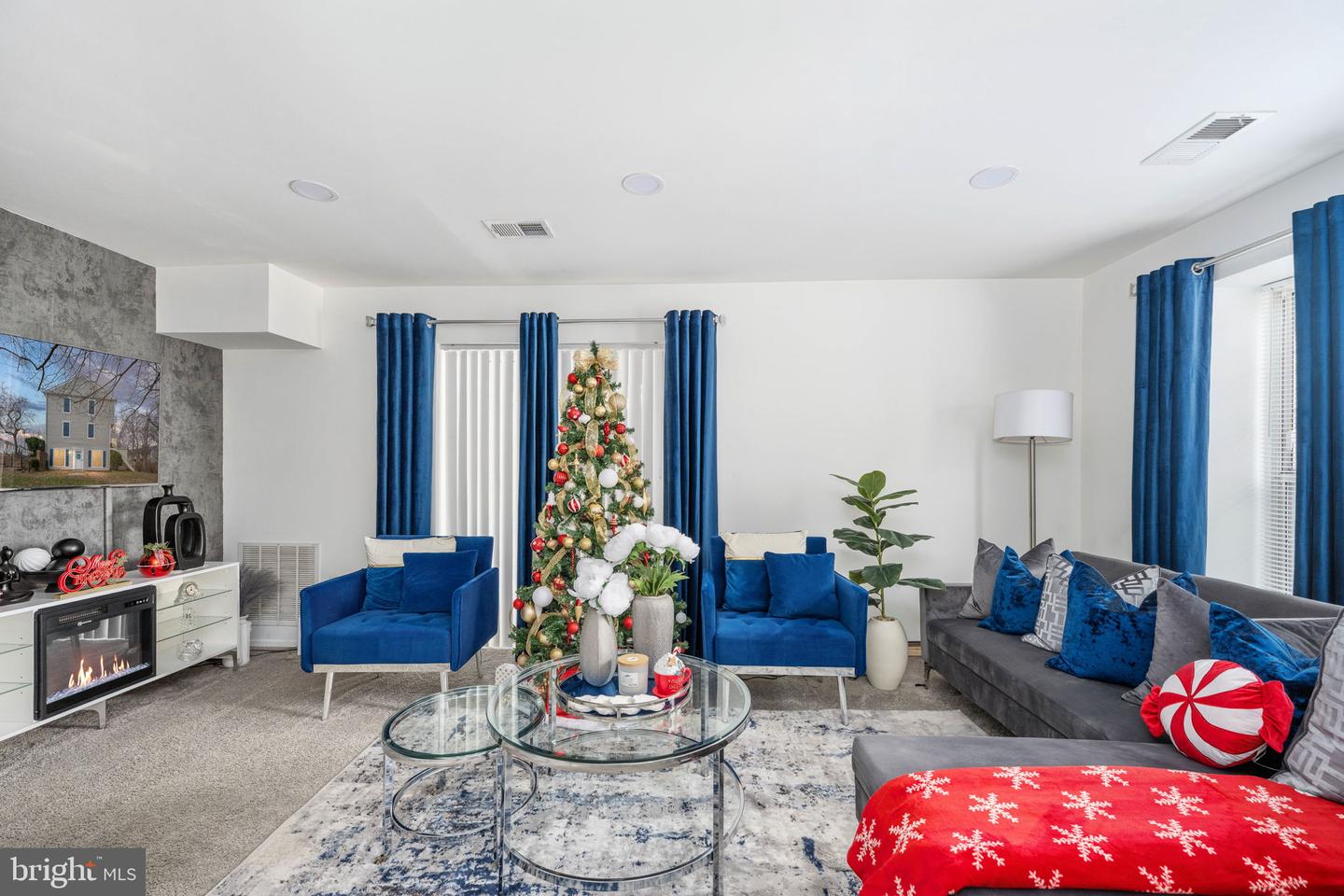 2835 MADEIRA CT, WOODBRIDGE, Virginia 22192, 2 Bedrooms Bedrooms, ,1 BathroomBathrooms,Residential,For sale,2835 MADEIRA CT,VAPW2109836 MLS # VAPW2109836