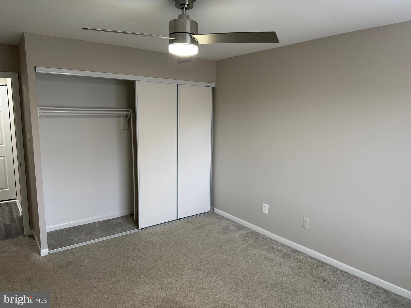 3101 S MANCHESTER ST #517, FALLS CHURCH, Virginia 22044, 2 Bedrooms Bedrooms, ,2 BathroomsBathrooms,Residential,For sale,3101 S MANCHESTER ST #517,VAFX2283866 MLS # VAFX2283866