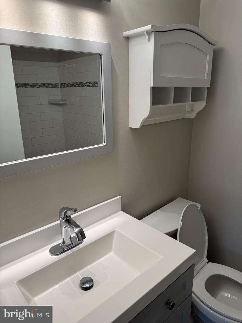 3101 S MANCHESTER ST #517, FALLS CHURCH, Virginia 22044, 2 Bedrooms Bedrooms, ,2 BathroomsBathrooms,Residential,For sale,3101 S MANCHESTER ST #517,VAFX2283866 MLS # VAFX2283866