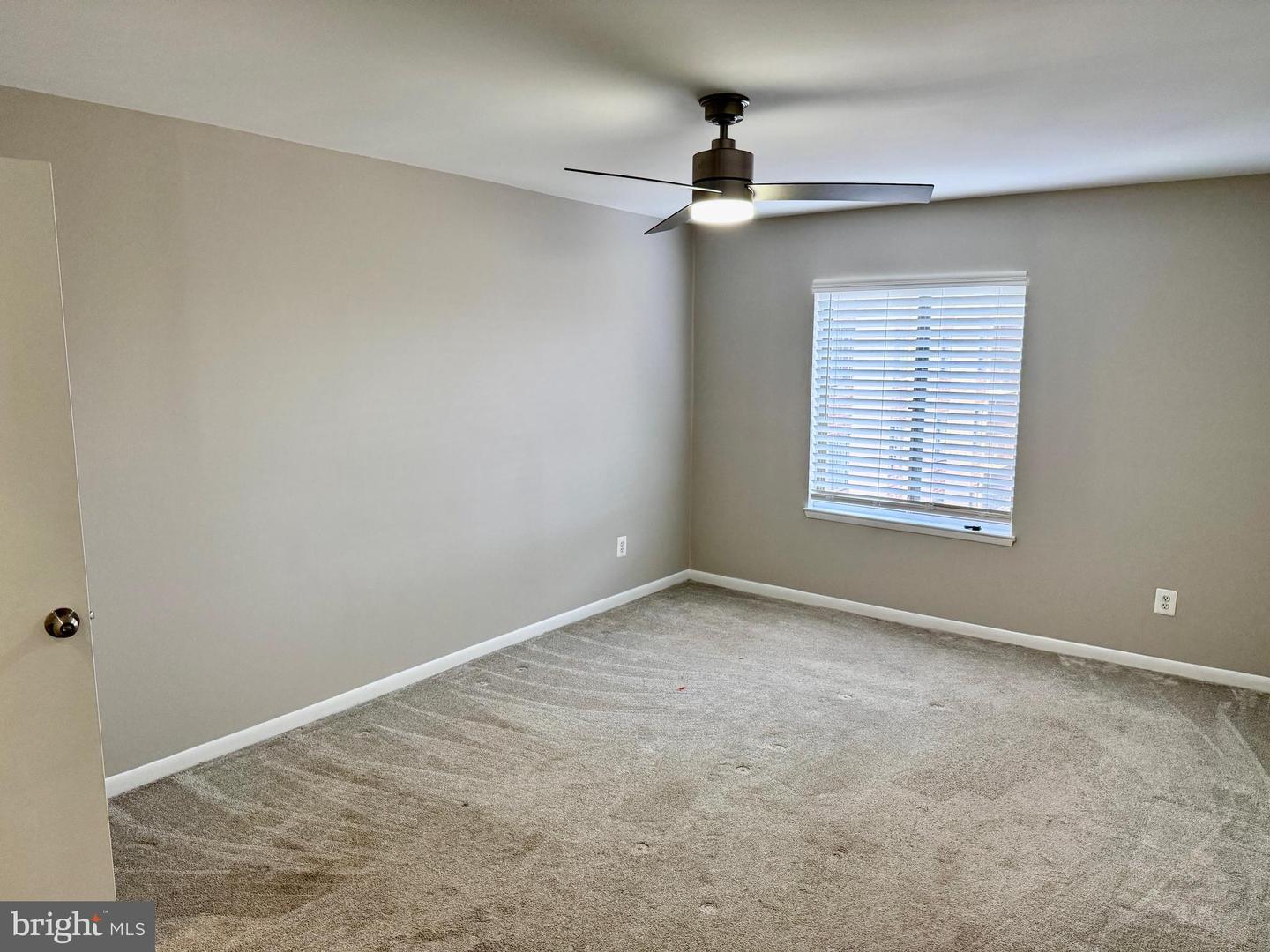 3101 S MANCHESTER ST #517, FALLS CHURCH, Virginia 22044, 2 Bedrooms Bedrooms, ,2 BathroomsBathrooms,Residential,For sale,3101 S MANCHESTER ST #517,VAFX2283866 MLS # VAFX2283866