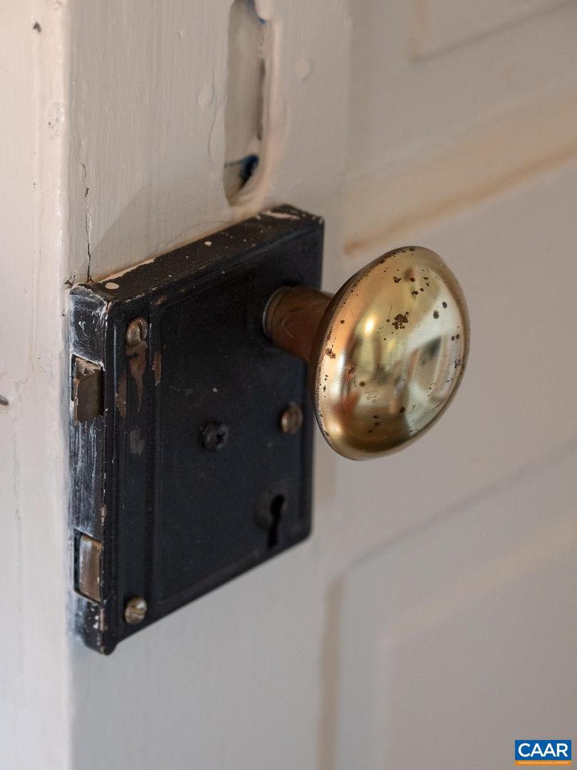 349 NW 10TH ST, CHARLOTTESVILLE, Virginia 22903, 3 Bedrooms Bedrooms, ,2 BathroomsBathrooms,Residential,For sale,349 NW 10TH ST,672141 MLS # 672141 349 NW 10TH ST, CHARLOTTESVILLE, Virginia 22903, 3 Bedrooms Bedrooms, ,2 BathroomsBathrooms,Residential,For sale,349 NW 10TH ST,672141 MLS # 672141