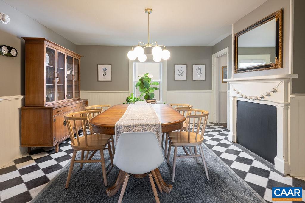 349 NW 10TH ST, CHARLOTTESVILLE, Virginia 22903, 3 Bedrooms Bedrooms, ,2 BathroomsBathrooms,Residential,For sale,349 NW 10TH ST,672141 MLS # 672141 349 NW 10TH ST, CHARLOTTESVILLE, Virginia 22903, 3 Bedrooms Bedrooms, ,2 BathroomsBathrooms,Residential,For sale,349 NW 10TH ST,672141 MLS # 672141