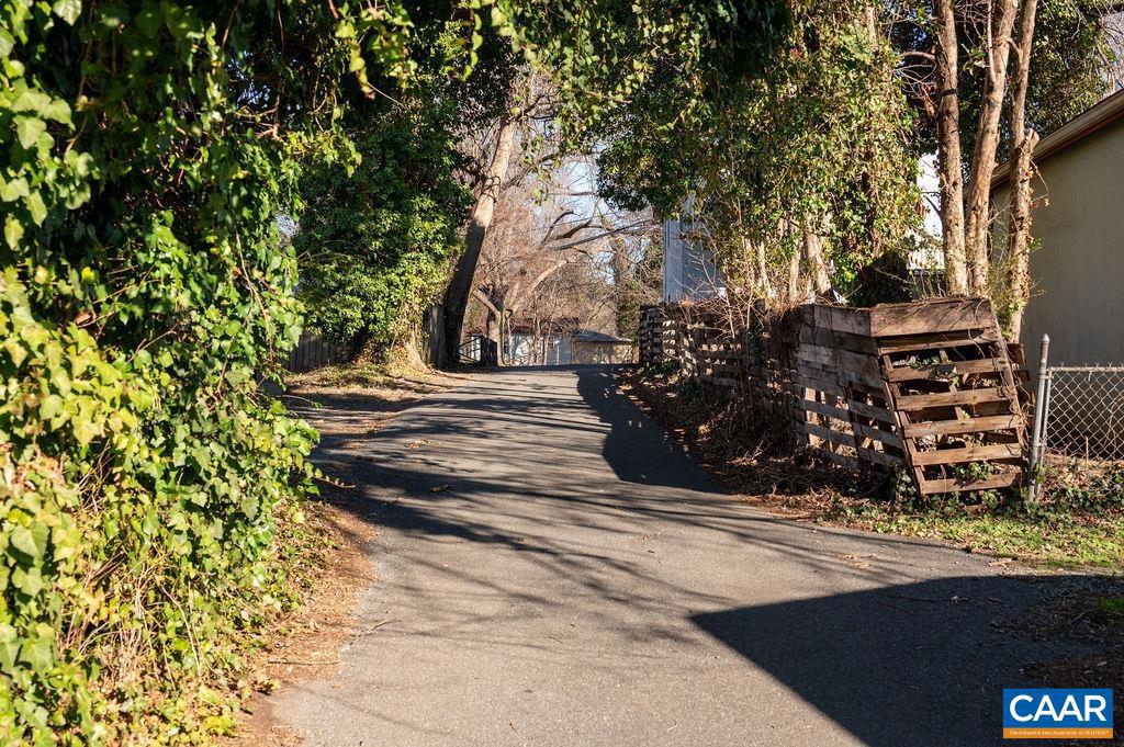 349 NW 10TH ST, CHARLOTTESVILLE, Virginia 22903, 3 Bedrooms Bedrooms, ,2 BathroomsBathrooms,Residential,For sale,349 NW 10TH ST,672141 MLS # 672141 349 NW 10TH ST, CHARLOTTESVILLE, Virginia 22903, 3 Bedrooms Bedrooms, ,2 BathroomsBathrooms,Residential,For sale,349 NW 10TH ST,672141 MLS # 672141