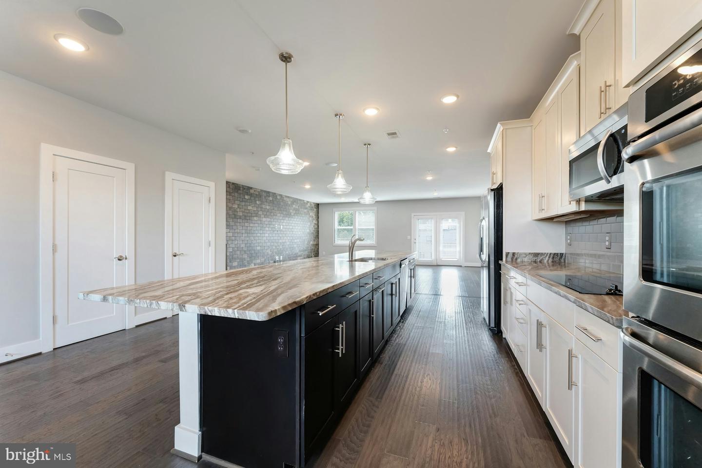 44750 TIVERTON SQ, ASHBURN, Virginia 20147, 3 Bedrooms Bedrooms, ,2 BathroomsBathrooms,Residential,For sale,44750 TIVERTON SQ,VALO2113254 MLS # VALO2113254