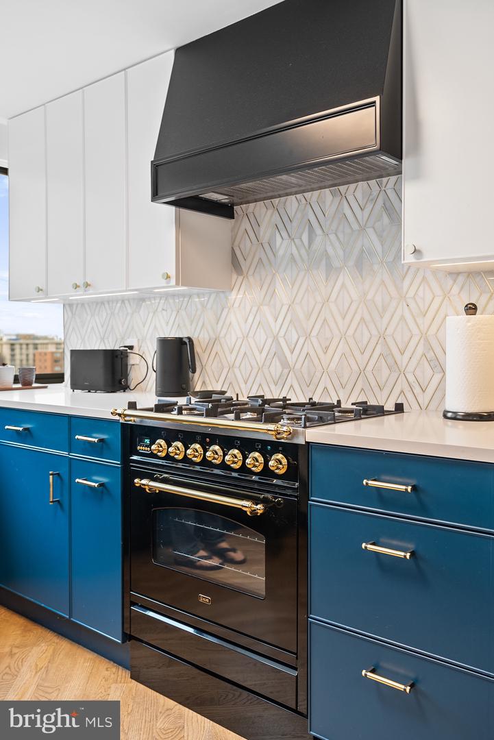 2510 VIRGINIA AVE NW #1104-N, WASHINGTON, District Of Columbia 20037, 3 Bedrooms Bedrooms, ,3 BathroomsBathrooms,Residential,For sale,2510 VIRGINIA AVE NW #1104-N,DCDC2239432 MLS # DCDC2239432 2510 VIRGINIA AVE NW #1104-N, WASHINGTON, District Of Columbia 20037, 3 Bedrooms Bedrooms, ,3 BathroomsBathrooms,Residential,For sale,2510 VIRGINIA AVE NW #1104-N,DCDC2239432 MLS # DCDC2239432