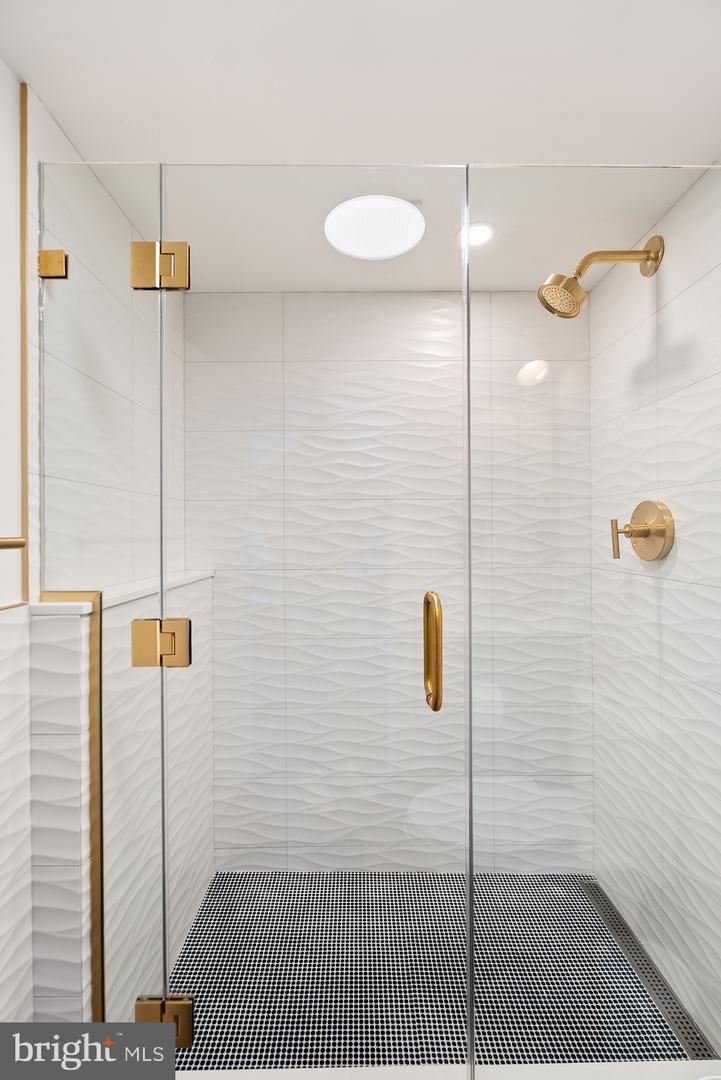 2510 VIRGINIA AVE NW #1104-N, WASHINGTON, District Of Columbia 20037, 3 Bedrooms Bedrooms, ,3 BathroomsBathrooms,Residential,For sale,2510 VIRGINIA AVE NW #1104-N,DCDC2239432 MLS # DCDC2239432 2510 VIRGINIA AVE NW #1104-N, WASHINGTON, District Of Columbia 20037, 3 Bedrooms Bedrooms, ,3 BathroomsBathrooms,Residential,For sale,2510 VIRGINIA AVE NW #1104-N,DCDC2239432 MLS # DCDC2239432