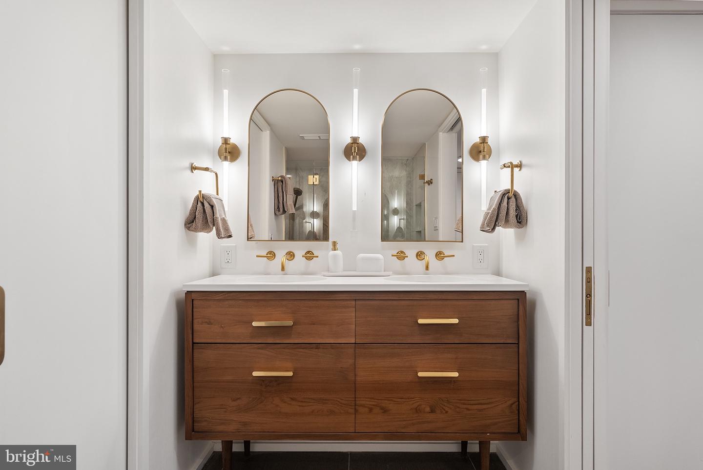 2510 VIRGINIA AVE NW #1104-N, WASHINGTON, District Of Columbia 20037, 3 Bedrooms Bedrooms, ,3 BathroomsBathrooms,Residential,For sale,2510 VIRGINIA AVE NW #1104-N,DCDC2239432 MLS # DCDC2239432 2510 VIRGINIA AVE NW #1104-N, WASHINGTON, District Of Columbia 20037, 3 Bedrooms Bedrooms, ,3 BathroomsBathrooms,Residential,For sale,2510 VIRGINIA AVE NW #1104-N,DCDC2239432 MLS # DCDC2239432