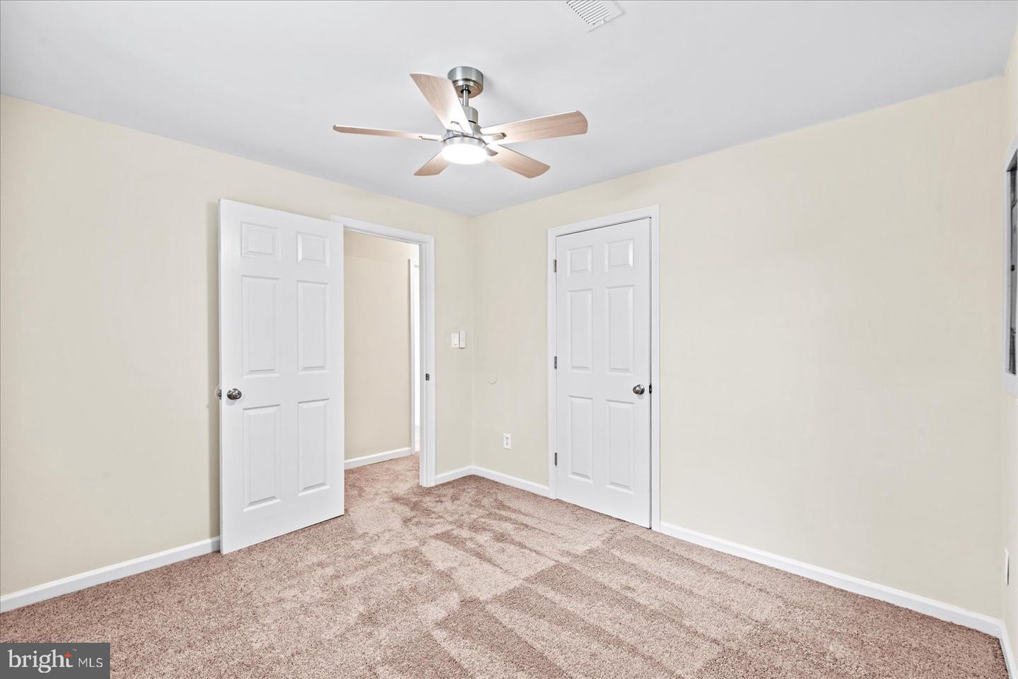 218 CIRCLE LN, COLONIAL BEACH, Virginia 22443, 3 Bedrooms Bedrooms, ,2 BathroomsBathrooms,Residential,For sale,218 CIRCLE LN,VAWE2010296 MLS # VAWE2010296