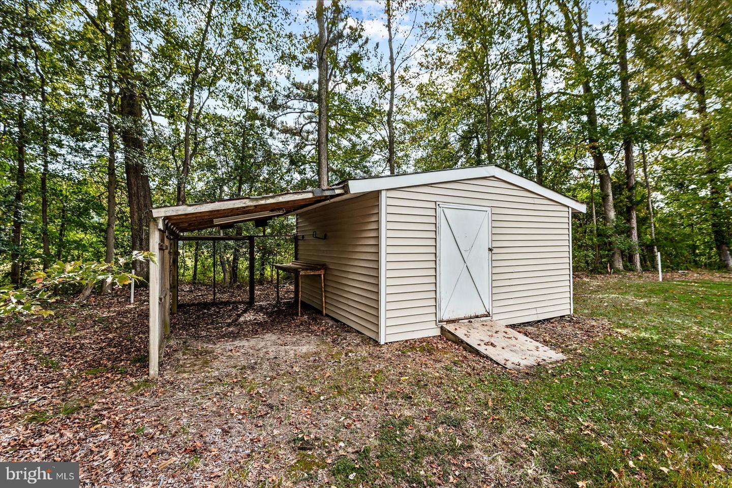 218 CIRCLE LN, COLONIAL BEACH, Virginia 22443, 3 Bedrooms Bedrooms, ,2 BathroomsBathrooms,Residential,For sale,218 CIRCLE LN,VAWE2010296 MLS # VAWE2010296