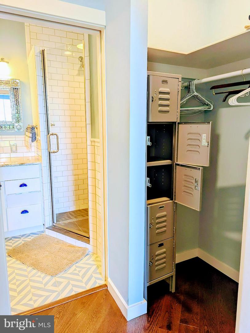 215 W CLAY ST, RICHMOND, Virginia 23220, ,Land,For sale,215 W CLAY ST,VARC2000766 MLS # VARC2000766