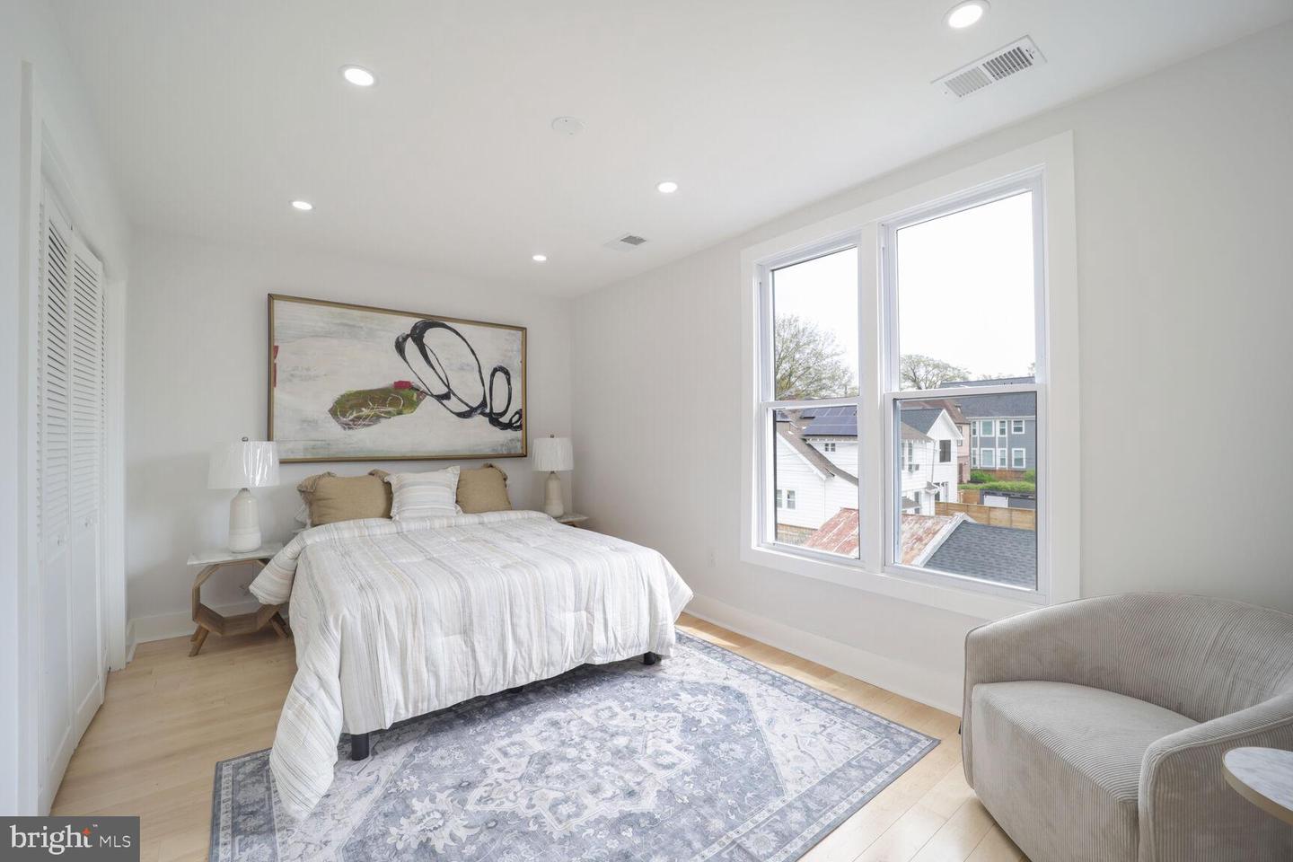 3309 22ND ST NE, WASHINGTON, District Of Columbia 20018, 4 Bedrooms Bedrooms, ,3 BathroomsBathrooms,Residential,For sale,3309 22ND ST NE,DCDC2193836 MLS # DCDC2193836