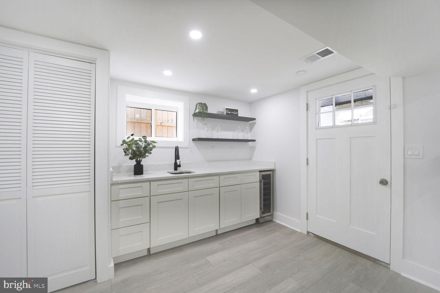 3309 22ND ST NE, WASHINGTON, District Of Columbia 20018, 4 Bedrooms Bedrooms, ,3 BathroomsBathrooms,Residential,For sale,3309 22ND ST NE,DCDC2193836 MLS # DCDC2193836