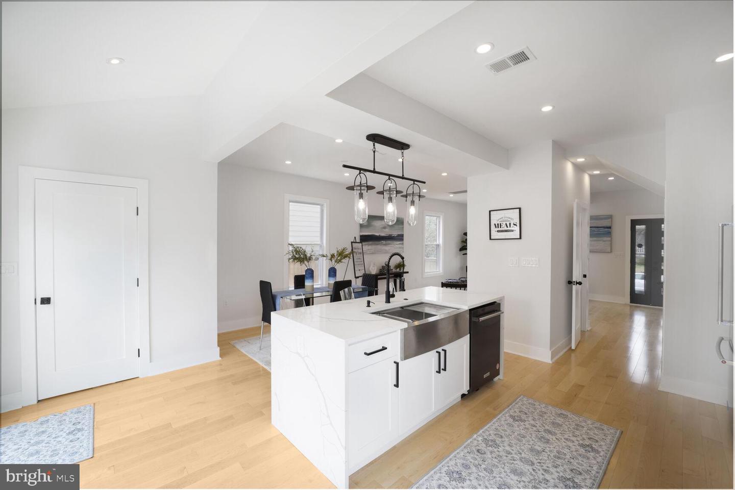 3309 22ND ST NE, WASHINGTON, District Of Columbia 20018, 4 Bedrooms Bedrooms, ,3 BathroomsBathrooms,Residential,For sale,3309 22ND ST NE,DCDC2193836 MLS # DCDC2193836