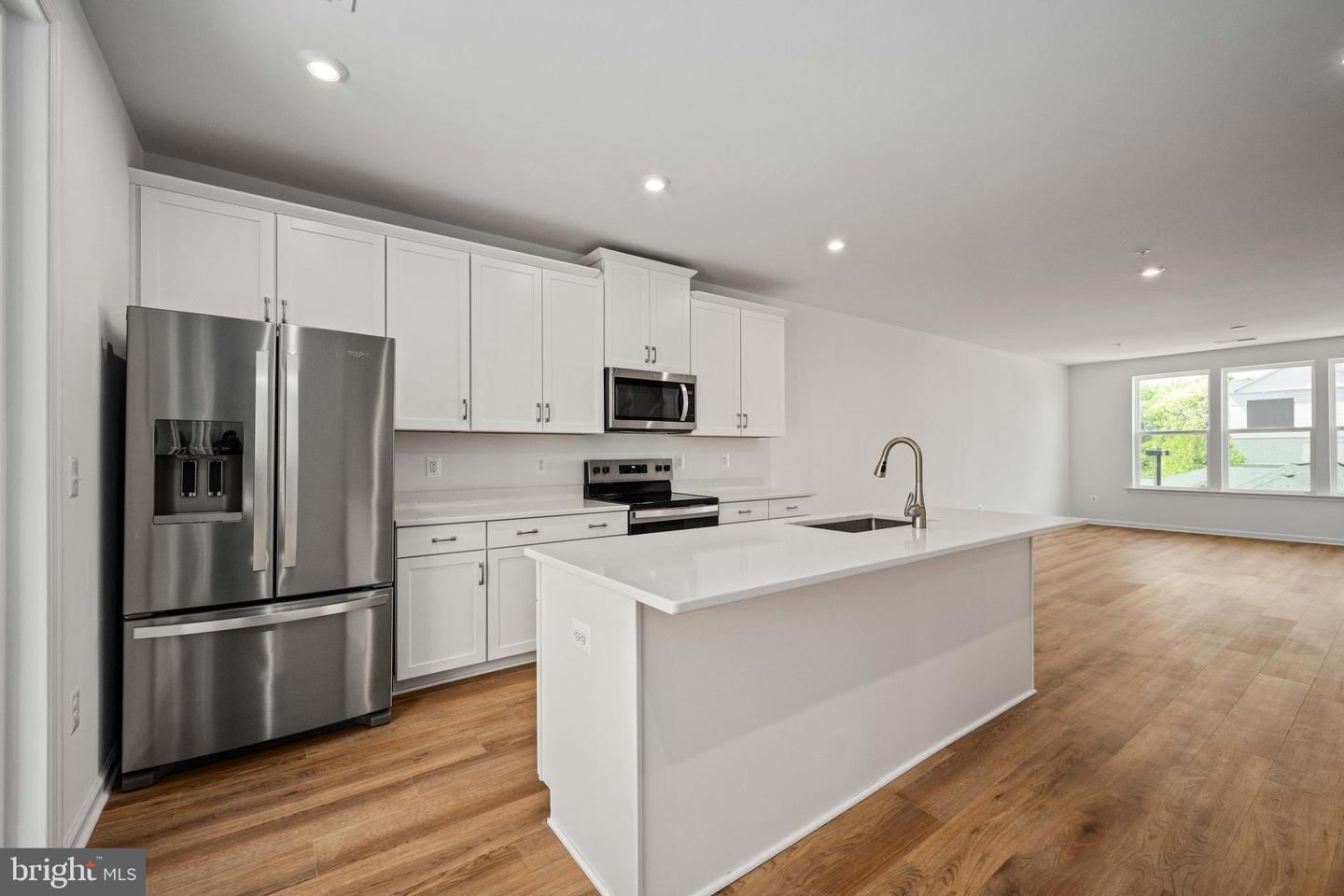 2636 NEABSCO COMMON PL, WOODBRIDGE, Virginia 22191, 3 Bedrooms Bedrooms, ,2 BathroomsBathrooms,Residential,For sale,2636 NEABSCO COMMON PL,VAPW2096618 MLS # VAPW2096618