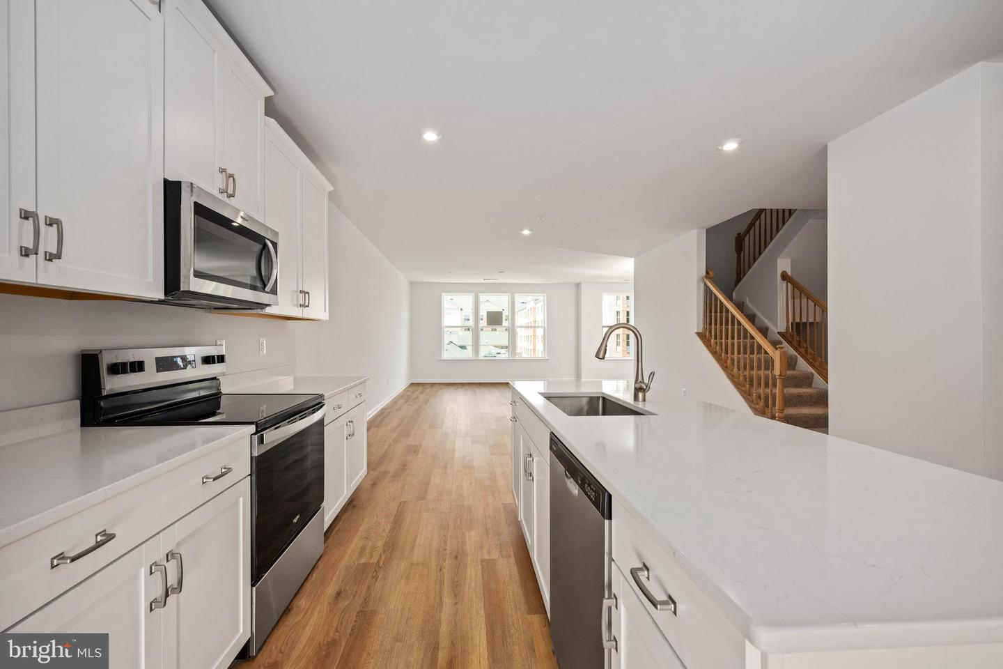 2636 NEABSCO COMMON PL, WOODBRIDGE, Virginia 22191, 3 Bedrooms Bedrooms, ,2 BathroomsBathrooms,Residential,For sale,2636 NEABSCO COMMON PL,VAPW2096618 MLS # VAPW2096618