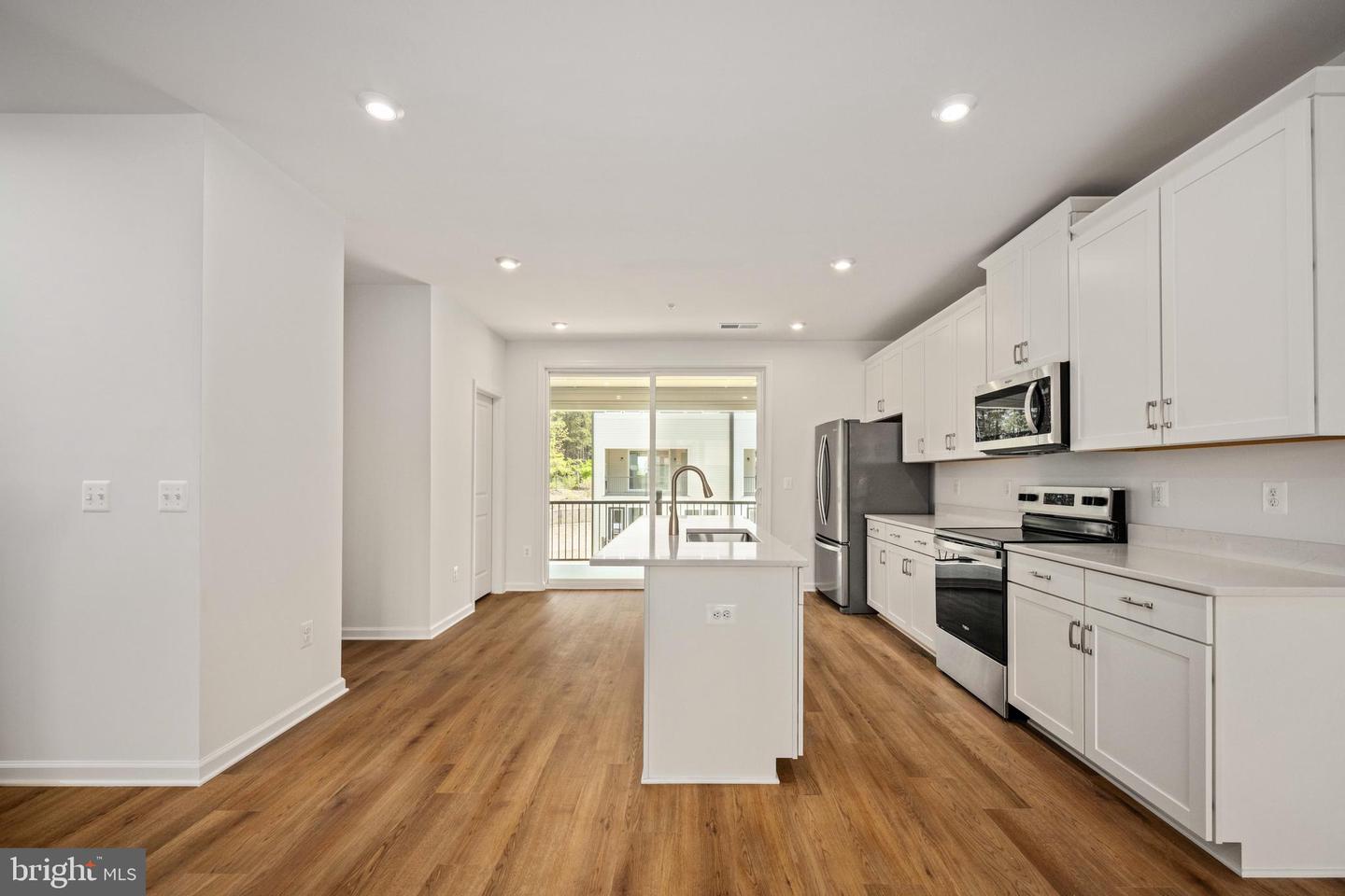 2636 NEABSCO COMMON PL, WOODBRIDGE, Virginia 22191, 3 Bedrooms Bedrooms, ,2 BathroomsBathrooms,Residential,For sale,2636 NEABSCO COMMON PL,VAPW2096618 MLS # VAPW2096618