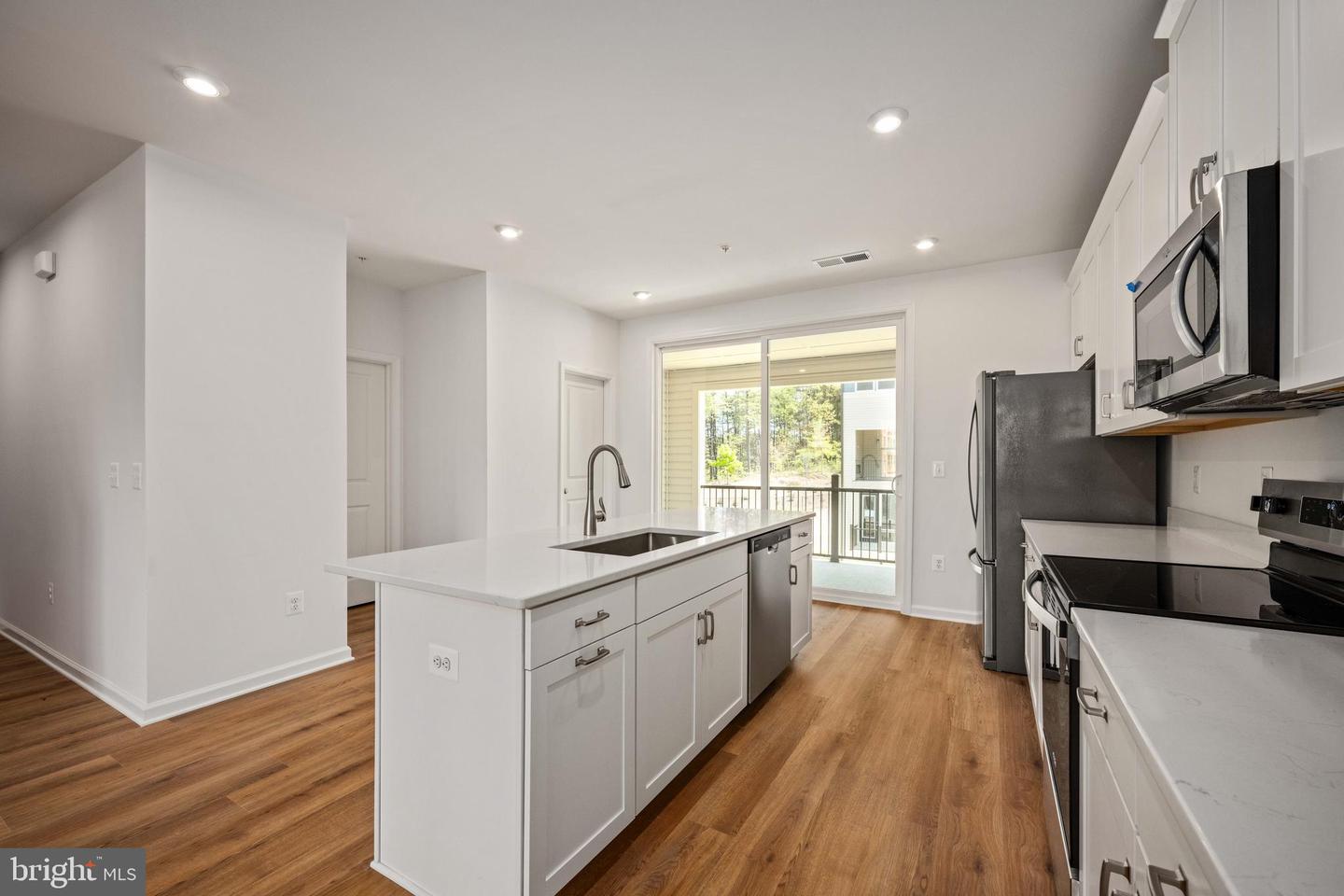 2636 NEABSCO COMMON PL, WOODBRIDGE, Virginia 22191, 3 Bedrooms Bedrooms, ,2 BathroomsBathrooms,Residential,For sale,2636 NEABSCO COMMON PL,VAPW2096618 MLS # VAPW2096618