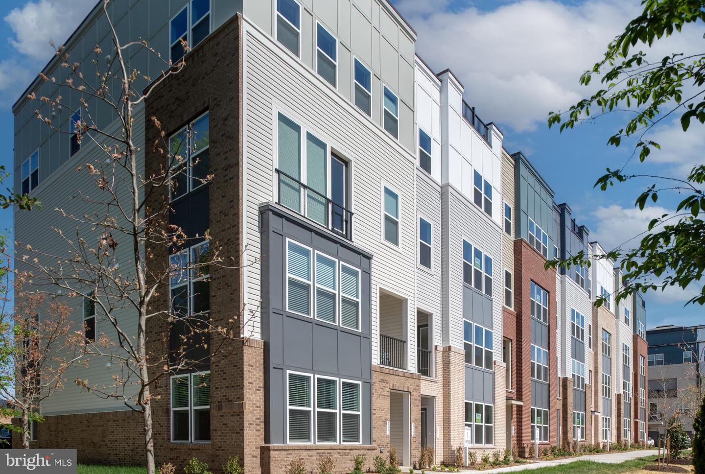 2636 NEABSCO COMMON PL, WOODBRIDGE, Virginia 22191, 3 Bedrooms Bedrooms, ,2 BathroomsBathrooms,Residential,For sale,2636 NEABSCO COMMON PL,VAPW2096618 MLS # VAPW2096618