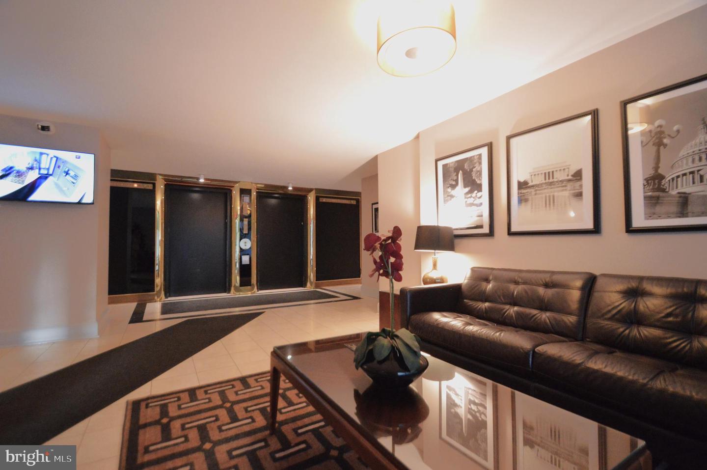 1245 13TH ST NW #902, WASHINGTON, District Of Columbia 20005, 2 Bedrooms Bedrooms, ,2 BathroomsBathrooms,Residential,For sale,1245 13TH ST NW #902,DCDC2208452 MLS # DCDC2208452 1245 13TH ST NW #902, WASHINGTON, District Of Columbia 20005, 2 Bedrooms Bedrooms, ,2 BathroomsBathrooms,Residential,For sale,1245 13TH ST NW #902,DCDC2208452 MLS # DCDC2208452