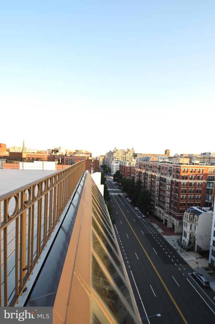 1245 13TH ST NW #902, WASHINGTON, District Of Columbia 20005, 2 Bedrooms Bedrooms, ,2 BathroomsBathrooms,Residential,For sale,1245 13TH ST NW #902,DCDC2208452 MLS # DCDC2208452 1245 13TH ST NW #902, WASHINGTON, District Of Columbia 20005, 2 Bedrooms Bedrooms, ,2 BathroomsBathrooms,Residential,For sale,1245 13TH ST NW #902,DCDC2208452 MLS # DCDC2208452