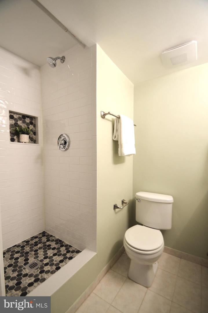 1245 13TH ST NW #902, WASHINGTON, District Of Columbia 20005, 2 Bedrooms Bedrooms, ,2 BathroomsBathrooms,Residential,For sale,1245 13TH ST NW #902,DCDC2208452 MLS # DCDC2208452 1245 13TH ST NW #902, WASHINGTON, District Of Columbia 20005, 2 Bedrooms Bedrooms, ,2 BathroomsBathrooms,Residential,For sale,1245 13TH ST NW #902,DCDC2208452 MLS # DCDC2208452