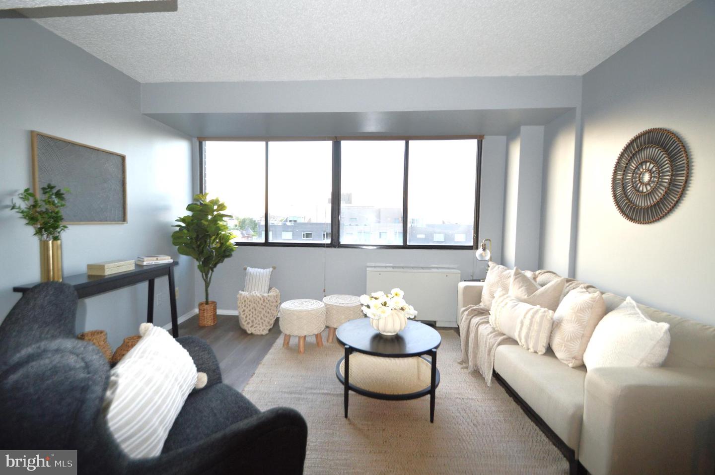 1245 13TH ST NW #902, WASHINGTON, District Of Columbia 20005, 2 Bedrooms Bedrooms, ,2 BathroomsBathrooms,Residential,For sale,1245 13TH ST NW #902,DCDC2208452 MLS # DCDC2208452 1245 13TH ST NW #902, WASHINGTON, District Of Columbia 20005, 2 Bedrooms Bedrooms, ,2 BathroomsBathrooms,Residential,For sale,1245 13TH ST NW #902,DCDC2208452 MLS # DCDC2208452