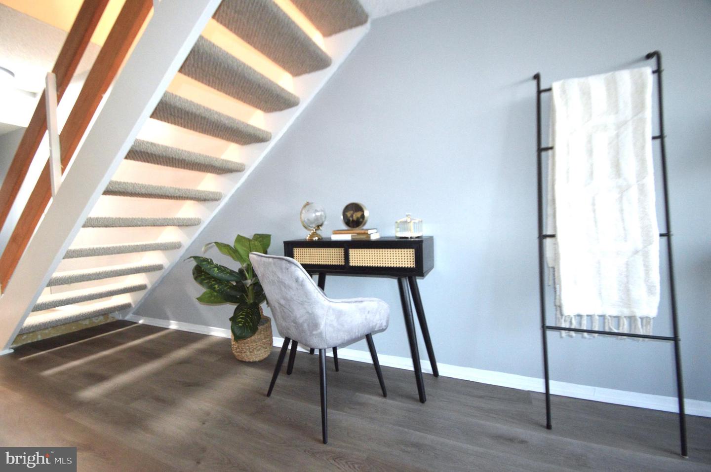 1245 13TH ST NW #902, WASHINGTON, District Of Columbia 20005, 2 Bedrooms Bedrooms, ,2 BathroomsBathrooms,Residential,For sale,1245 13TH ST NW #902,DCDC2208452 MLS # DCDC2208452 1245 13TH ST NW #902, WASHINGTON, District Of Columbia 20005, 2 Bedrooms Bedrooms, ,2 BathroomsBathrooms,Residential,For sale,1245 13TH ST NW #902,DCDC2208452 MLS # DCDC2208452