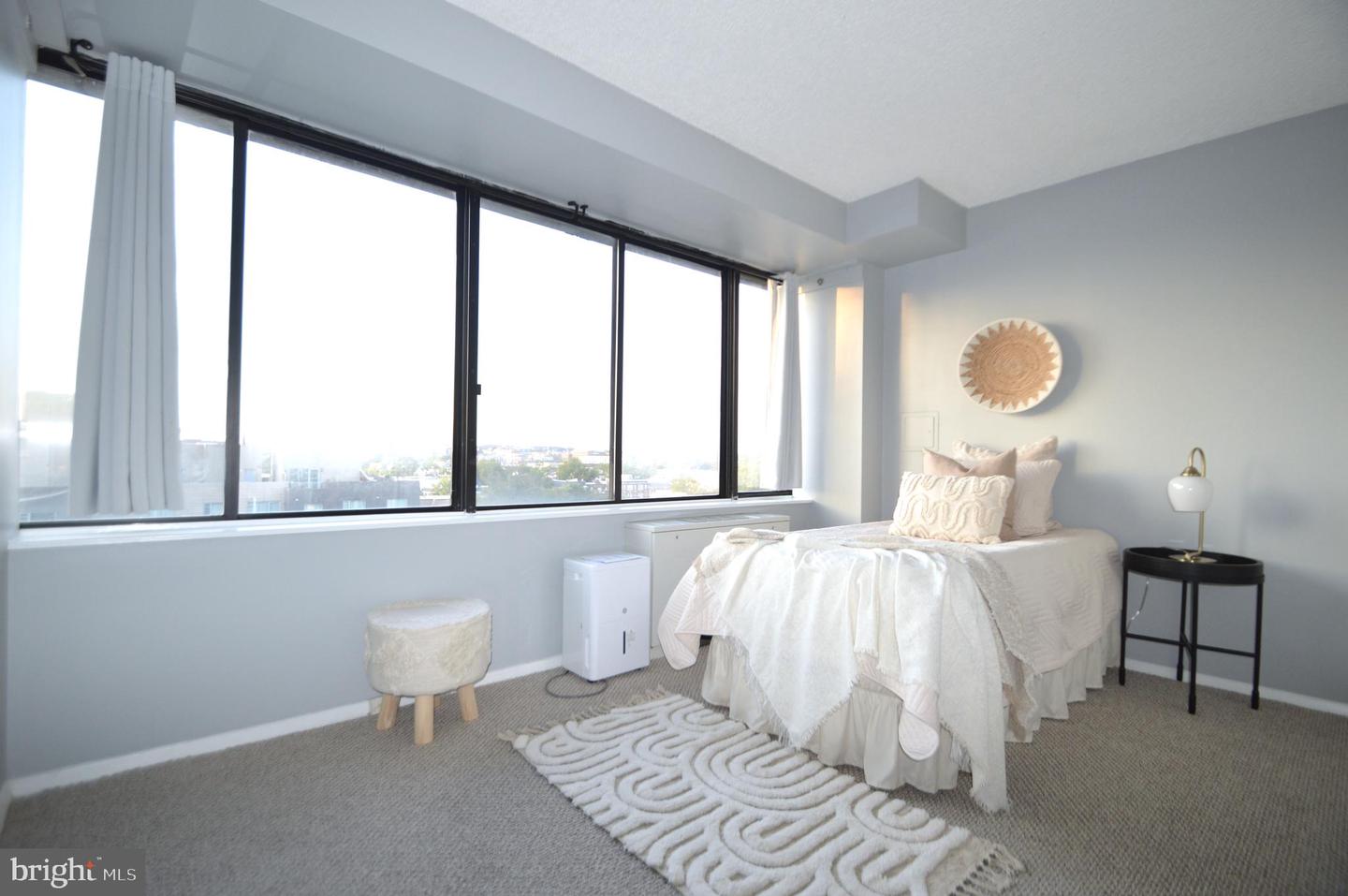 1245 13TH ST NW #902, WASHINGTON, District Of Columbia 20005, 2 Bedrooms Bedrooms, ,2 BathroomsBathrooms,Residential,For sale,1245 13TH ST NW #902,DCDC2208452 MLS # DCDC2208452 1245 13TH ST NW #902, WASHINGTON, District Of Columbia 20005, 2 Bedrooms Bedrooms, ,2 BathroomsBathrooms,Residential,For sale,1245 13TH ST NW #902,DCDC2208452 MLS # DCDC2208452