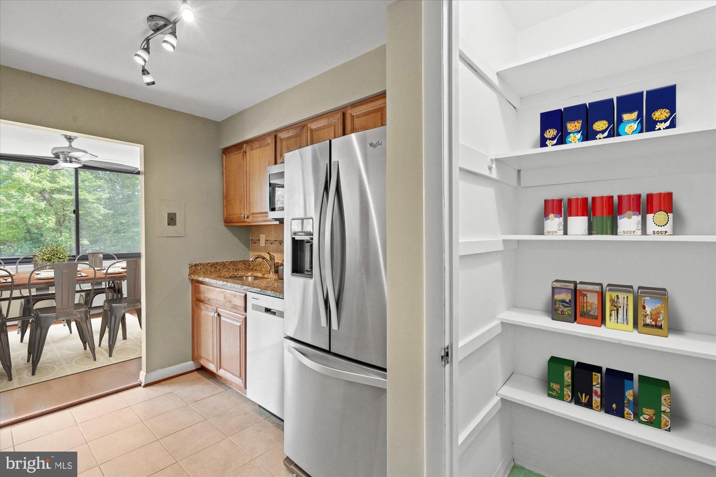 600 ROOSEVELT BLVD #114, FALLS CHURCH, Virginia 22044, 1 Bedroom Bedrooms, ,1 BathroomBathrooms,Residential,For sale,600 ROOSEVELT BLVD #114,VAFA2003152 MLS # VAFA2003152