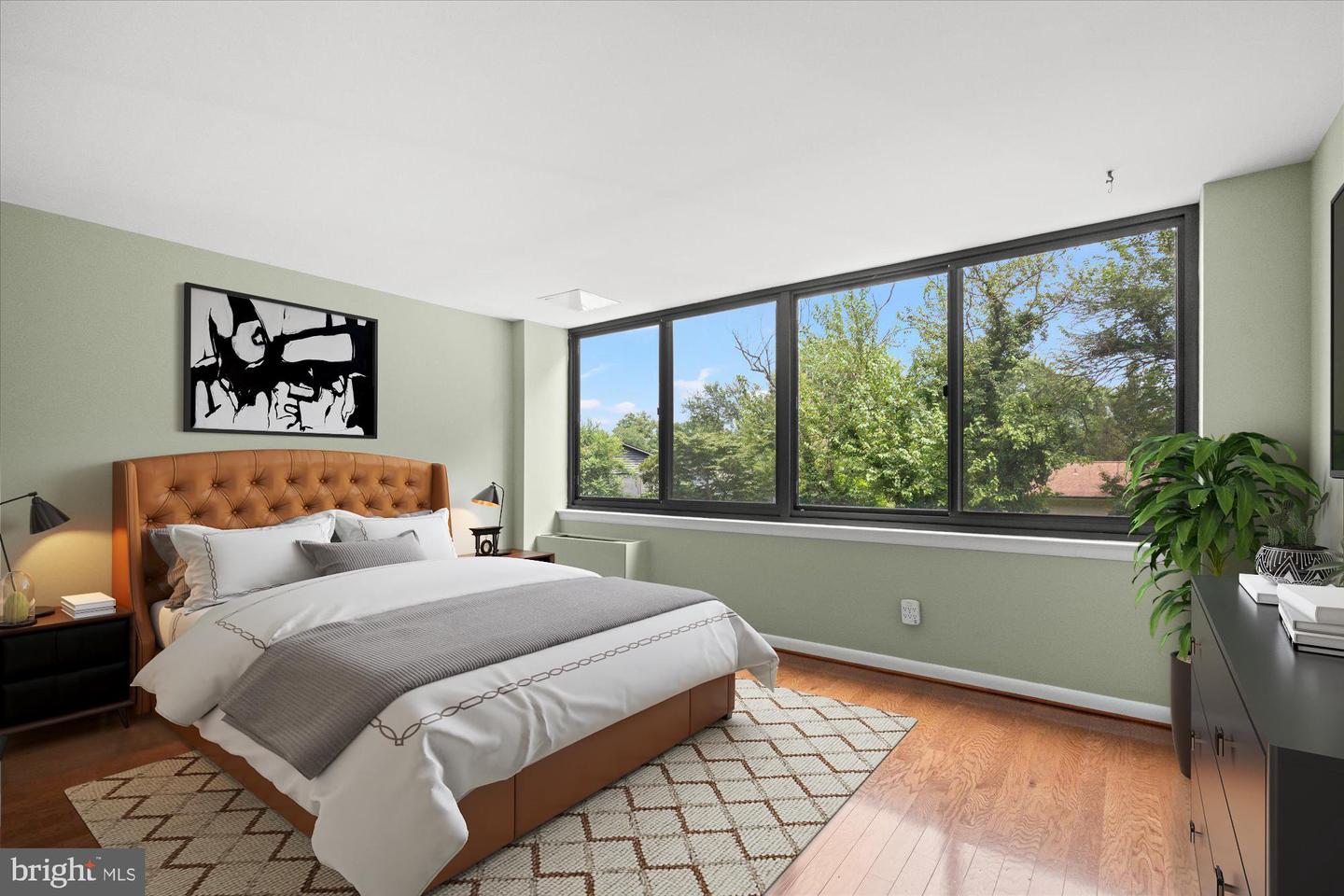 600 ROOSEVELT BLVD #114, FALLS CHURCH, Virginia 22044, 1 Bedroom Bedrooms, ,1 BathroomBathrooms,Residential,For sale,600 ROOSEVELT BLVD #114,VAFA2003152 MLS # VAFA2003152