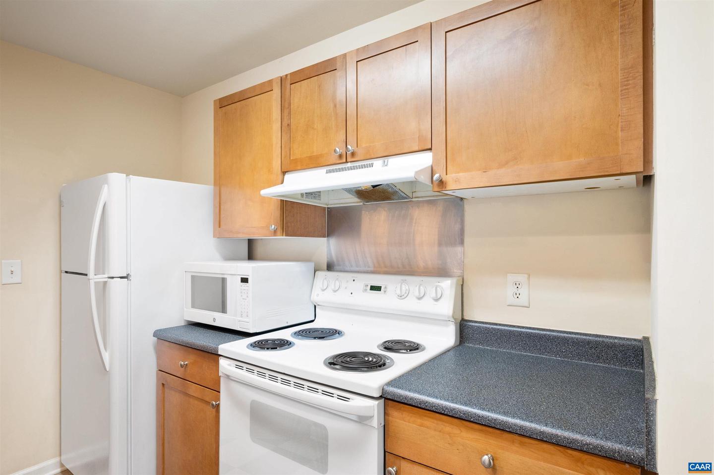 195 YELLOWSTONE DR #103, CHARLOTTESVILLE, Virginia 22903, 2 Bedrooms Bedrooms, ,2 BathroomsBathrooms,Residential,For sale,195 YELLOWSTONE DR #103,667149 MLS # 667149 195 YELLOWSTONE DR #103, CHARLOTTESVILLE, Virginia 22903, 2 Bedrooms Bedrooms, ,2 BathroomsBathrooms,Residential,For sale,195 YELLOWSTONE DR #103,667149 MLS # 667149