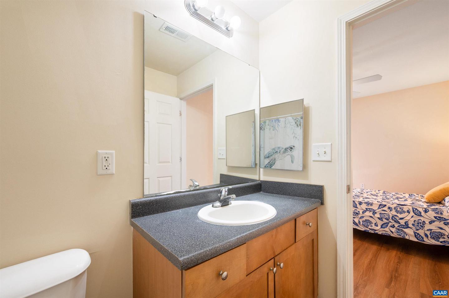 195 YELLOWSTONE DR #103, CHARLOTTESVILLE, Virginia 22903, 2 Bedrooms Bedrooms, ,2 BathroomsBathrooms,Residential,For sale,195 YELLOWSTONE DR #103,667149 MLS # 667149 195 YELLOWSTONE DR #103, CHARLOTTESVILLE, Virginia 22903, 2 Bedrooms Bedrooms, ,2 BathroomsBathrooms,Residential,For sale,195 YELLOWSTONE DR #103,667149 MLS # 667149