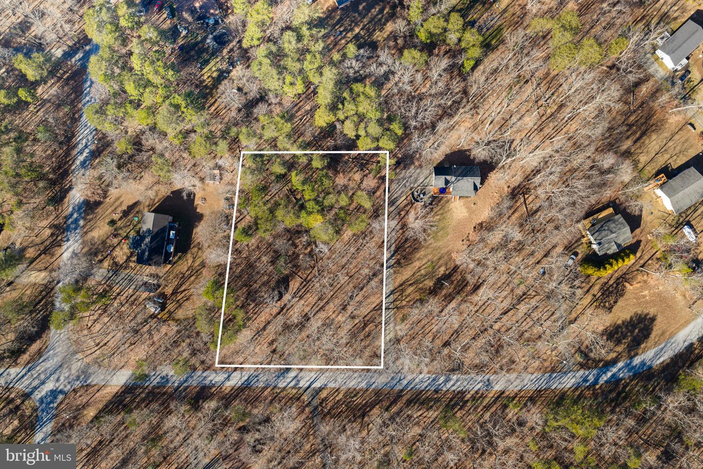 LOT 127 HUNT HAVEN DR., MINERAL, Virginia 23117, ,Land,For sale,LOT 127 HUNT HAVEN DR.,VALA2008870 MLS # VALA2008870