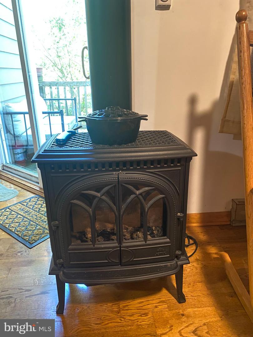 568 CLIFF HEIGHTS RD, STANLEY, Virginia 22851, 1 Bedroom Bedrooms, 4 Rooms Rooms,1 BathroomBathrooms,Residential,For sale,568 CLIFF HEIGHTS RD,VAPA2005258 MLS # VAPA2005258