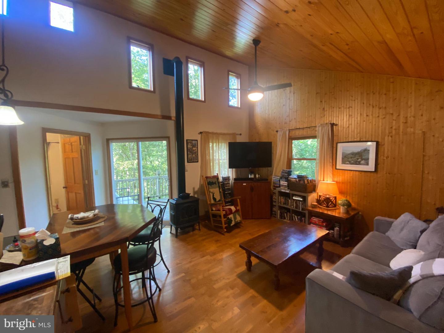 568 CLIFF HEIGHTS RD, STANLEY, Virginia 22851, 1 Bedroom Bedrooms, 4 Rooms Rooms,1 BathroomBathrooms,Residential,For sale,568 CLIFF HEIGHTS RD,VAPA2005258 MLS # VAPA2005258