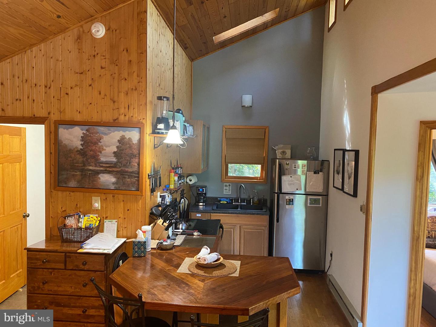 568 CLIFF HEIGHTS RD, STANLEY, Virginia 22851, 1 Bedroom Bedrooms, 4 Rooms Rooms,1 BathroomBathrooms,Residential,For sale,568 CLIFF HEIGHTS RD,VAPA2005258 MLS # VAPA2005258