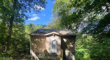 568 CLIFF HEIGHTS RD, STANLEY, Virginia 22851, 1 Bedroom Bedrooms, 4 Rooms Rooms,1 BathroomBathrooms,Residential,For sale,568 CLIFF HEIGHTS RD,VAPA2005258 MLS # VAPA2005258