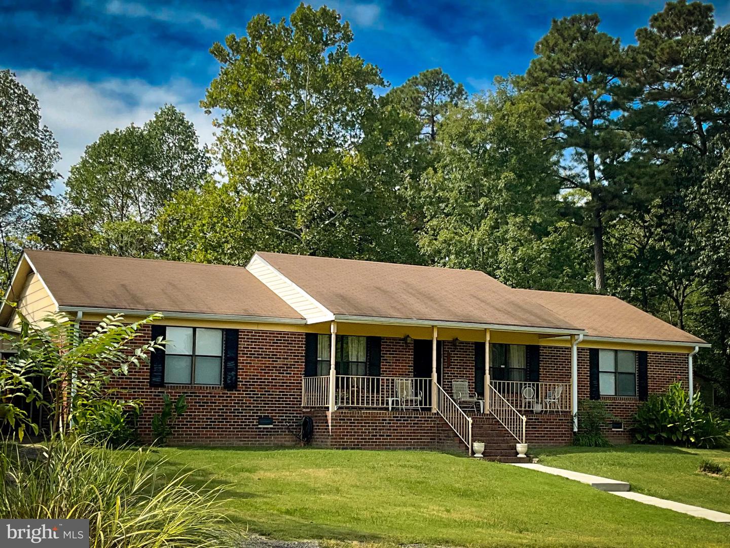 8458 JAMES MADISON PKWY, KING GEORGE, Virginia 22485, 3 Bedrooms Bedrooms, 5 Rooms Rooms,2 BathroomsBathrooms,Residential,For sale,8458 JAMES MADISON PKWY,VAKG2006928 MLS # VAKG2006928