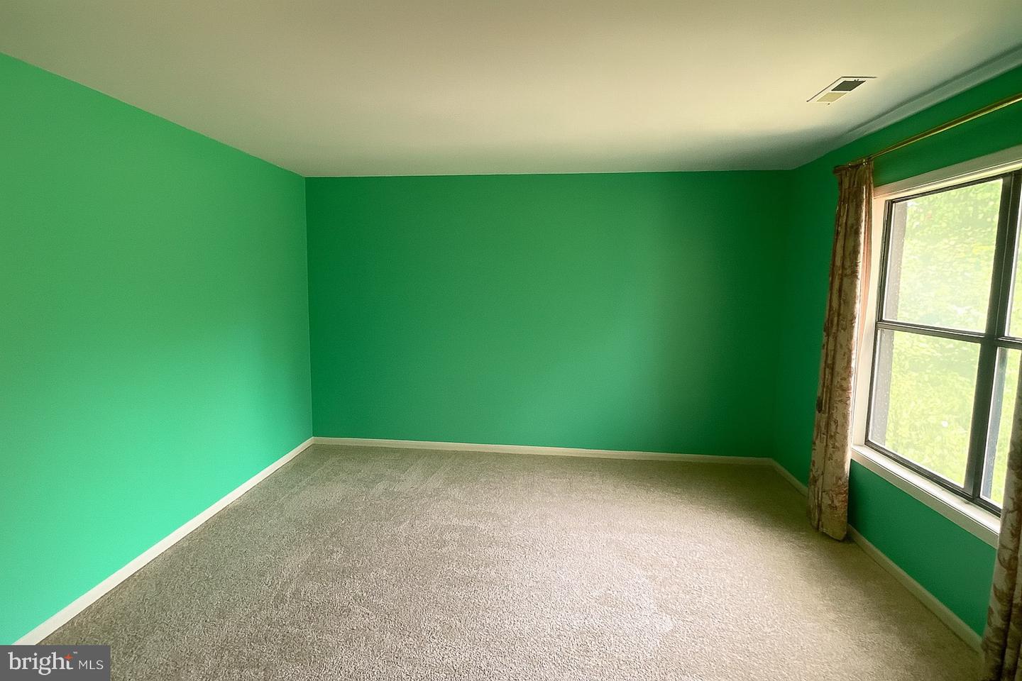 8458 JAMES MADISON PKWY, KING GEORGE, Virginia 22485, 3 Bedrooms Bedrooms, 5 Rooms Rooms,2 BathroomsBathrooms,Residential,For sale,8458 JAMES MADISON PKWY,VAKG2006928 MLS # VAKG2006928