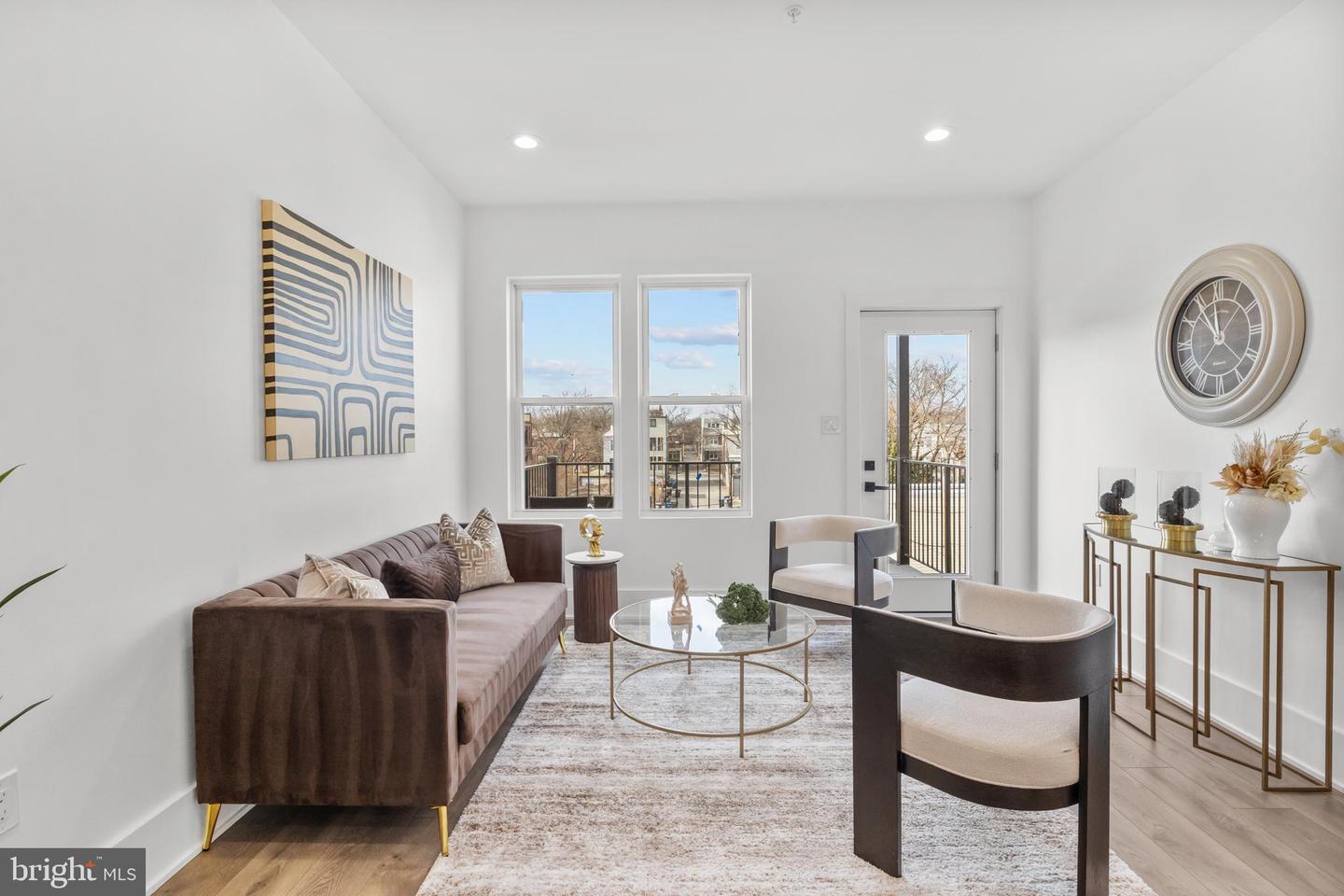 113 18TH ST SE #2, WASHINGTON, District Of Columbia 20003, 3 Bedrooms Bedrooms, ,3 BathroomsBathrooms,Residential,For sale,113 18TH ST SE #2,DCDC2223946 MLS # DCDC2223946