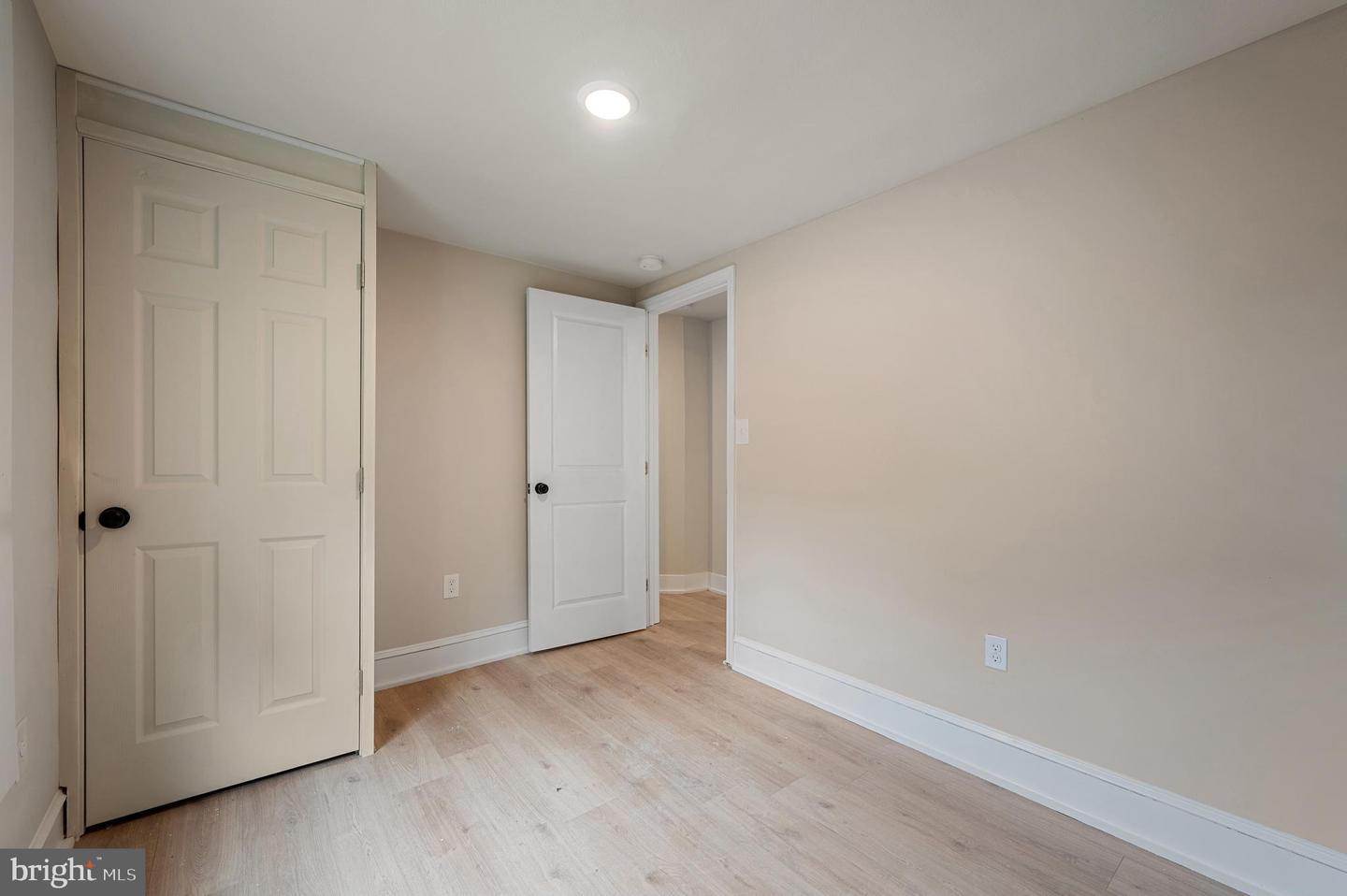 553 HIGHLAND AVE, WINCHESTER, Virginia 22601, 3 Bedrooms Bedrooms, ,2 BathroomsBathrooms,Residential,For sale,553 HIGHLAND AVE,VAWI2009182 MLS # VAWI2009182